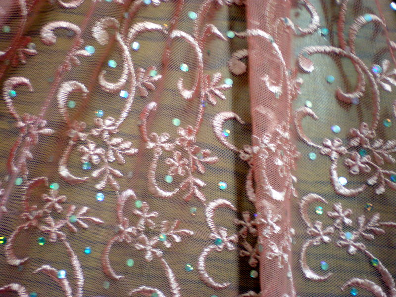 13.D. Sweet Potato Sequins Lace